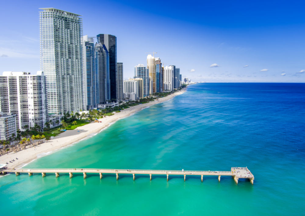 Miami Beach Miami Beach Real Estate - Memo Vargas, Broker-CEO